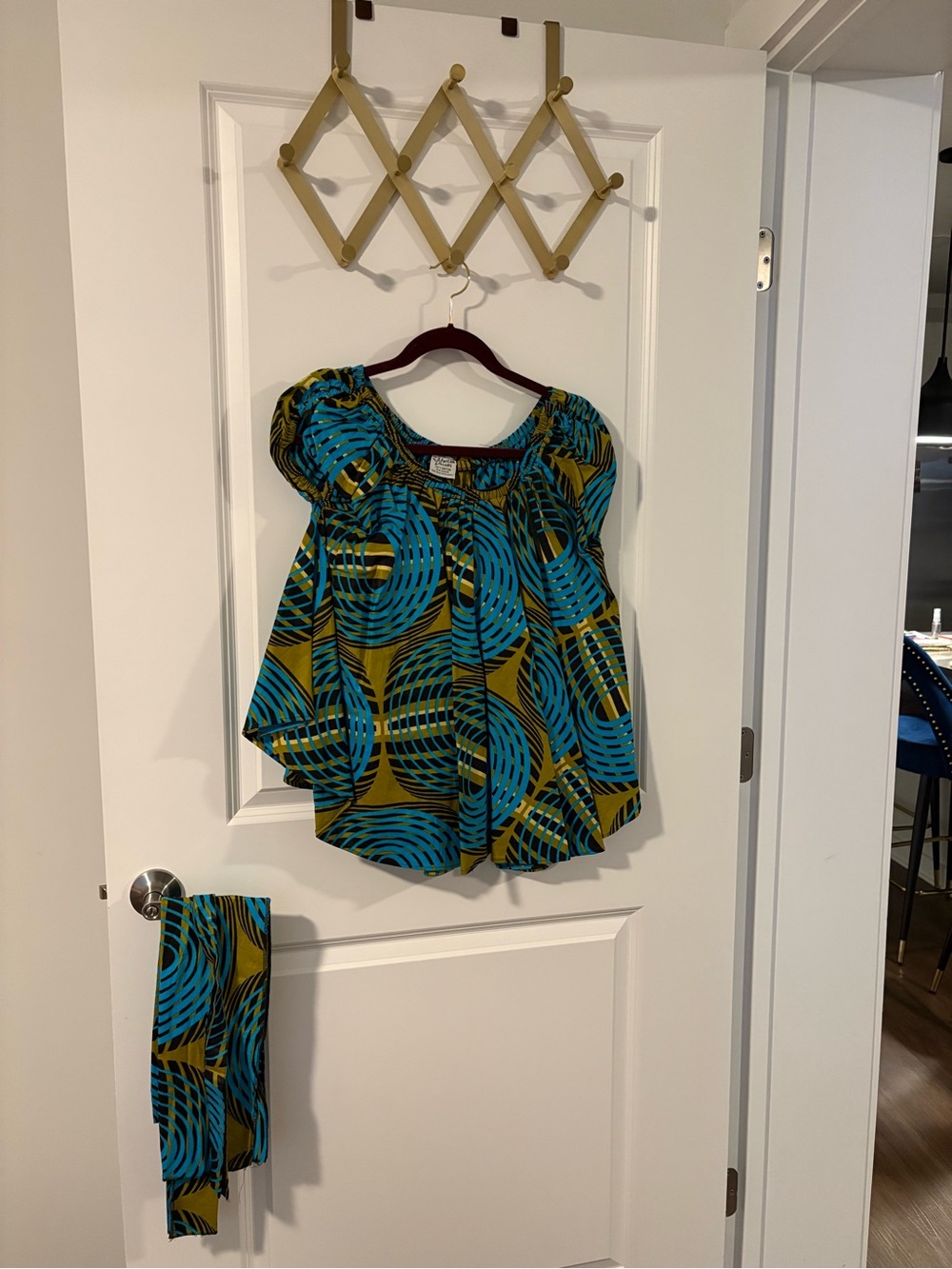 Women’s Turquoise & Olive Patterned Peasant Top